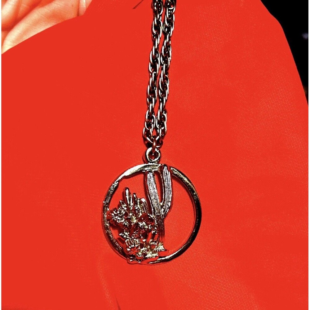 Vintage Silver Pewter Southwestern Pendant Saguaro Cactus Charm & Necklace